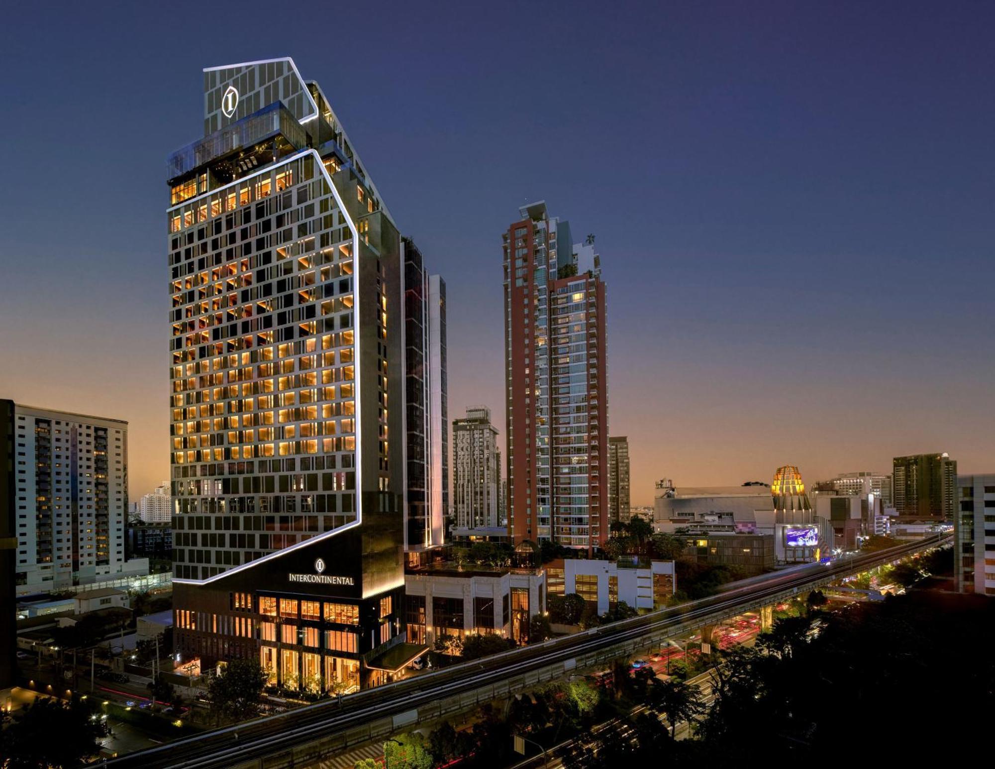 Khách sạn Intercontinental Sukhumvit By Ihg 5*